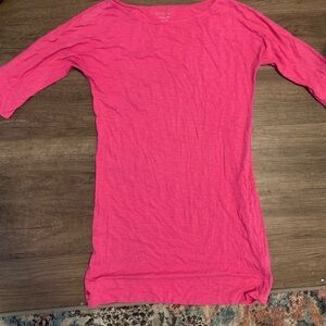 A classic Lily Pulitzer pink dress. Size small